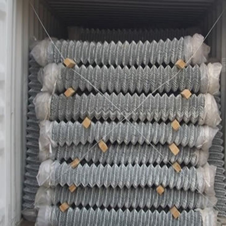 Hot Dipped Galvanized Cyclone Wire Mesh 8 ft Chain Link Fence Roll PVC Chain Link Fence For Philippines