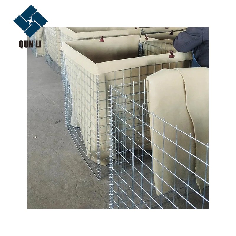 Security Defensive Galvanized Steel Wire Mesh Barrier Blast Wall Bastion Fence Cutting Processing Service Retaining Wall Fencing