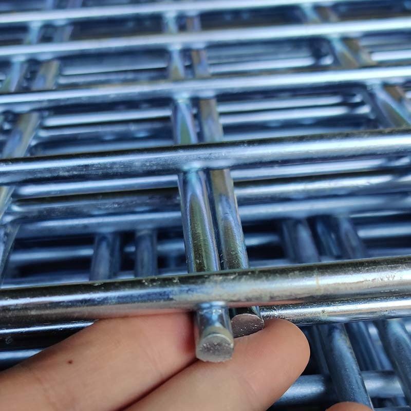 3mm 2x4 3x3 5x5 Square Dipped Iron Rabbit Cage Animal rural farm hot dipped galvanized steel wire mesh Welded Wire Mesh Panel