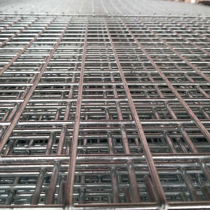 3mm 2x4 3x3 5x5 Square Dipped Iron Rabbit Cage Animal rural farm hot dipped galvanized steel wire mesh Welded Wire Mesh Panel