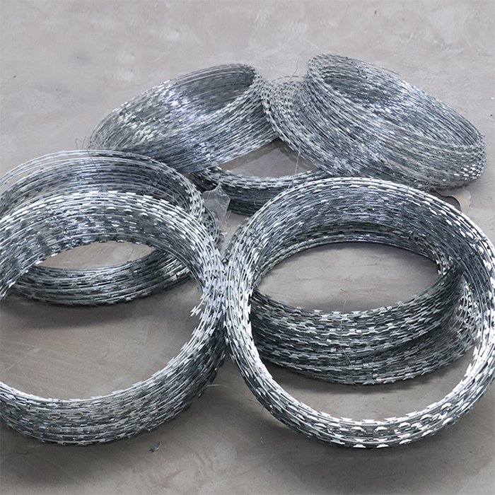 Razor Barbed Wire Extension Arms Galvanized 45 Waterproof Paper +woven Bags Galvanized Steel Wire 14 Gauge 10 Rolls Cross Razor