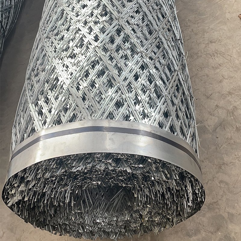 Powder coated welded mesh panel hot dipped galvanized Welded mesh panels razor mesh Security fencing