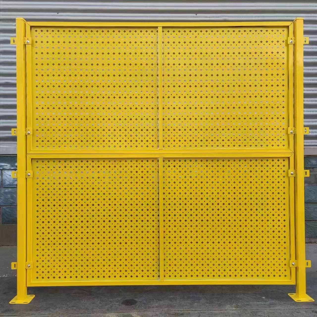 Store Isolation Steel Wire Mesh Premium Product for Enhanced Security and Separation