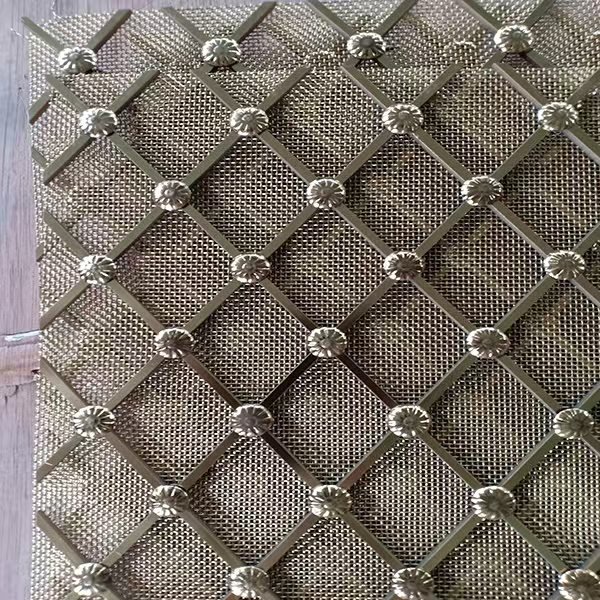 Manufacturer Decorative Wire Mesh Grilles Diamond Woven Grilles For Furniture