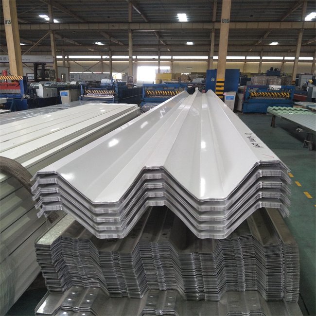 Full Specification Cutting Welding Bending Services Galvanized Corrugated Steel Roof Panel Color Steel Tile for Building timber