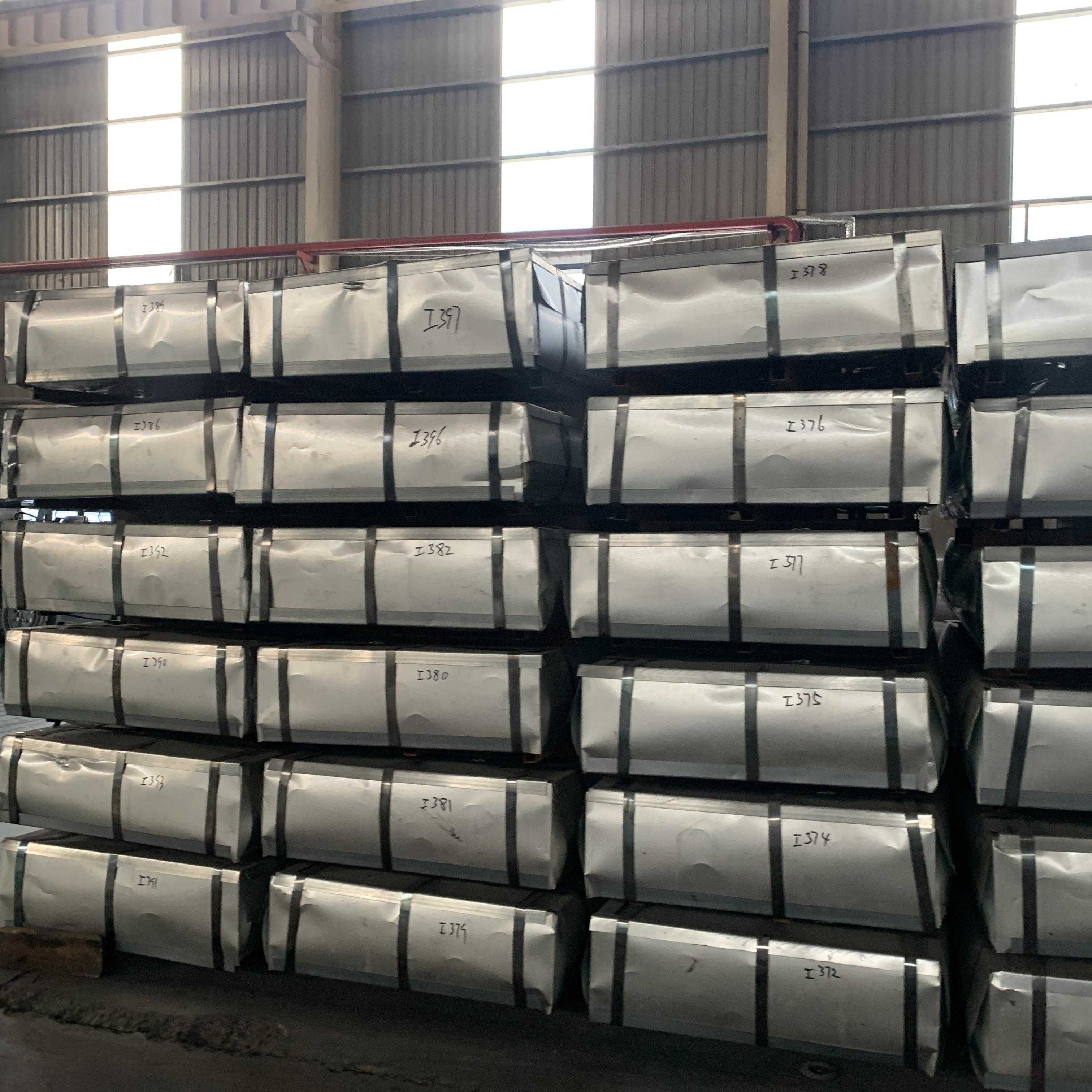 Aluzinc Corrugated Roof Tiles Convex Steel Prepainted Galvalume roofing Metal roof sheets 04mm 12ft price