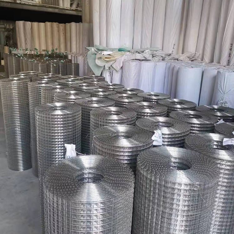 Hot Sale High High Quality Huaji 4x4 Stainless Steel Welded Wire Mesh
