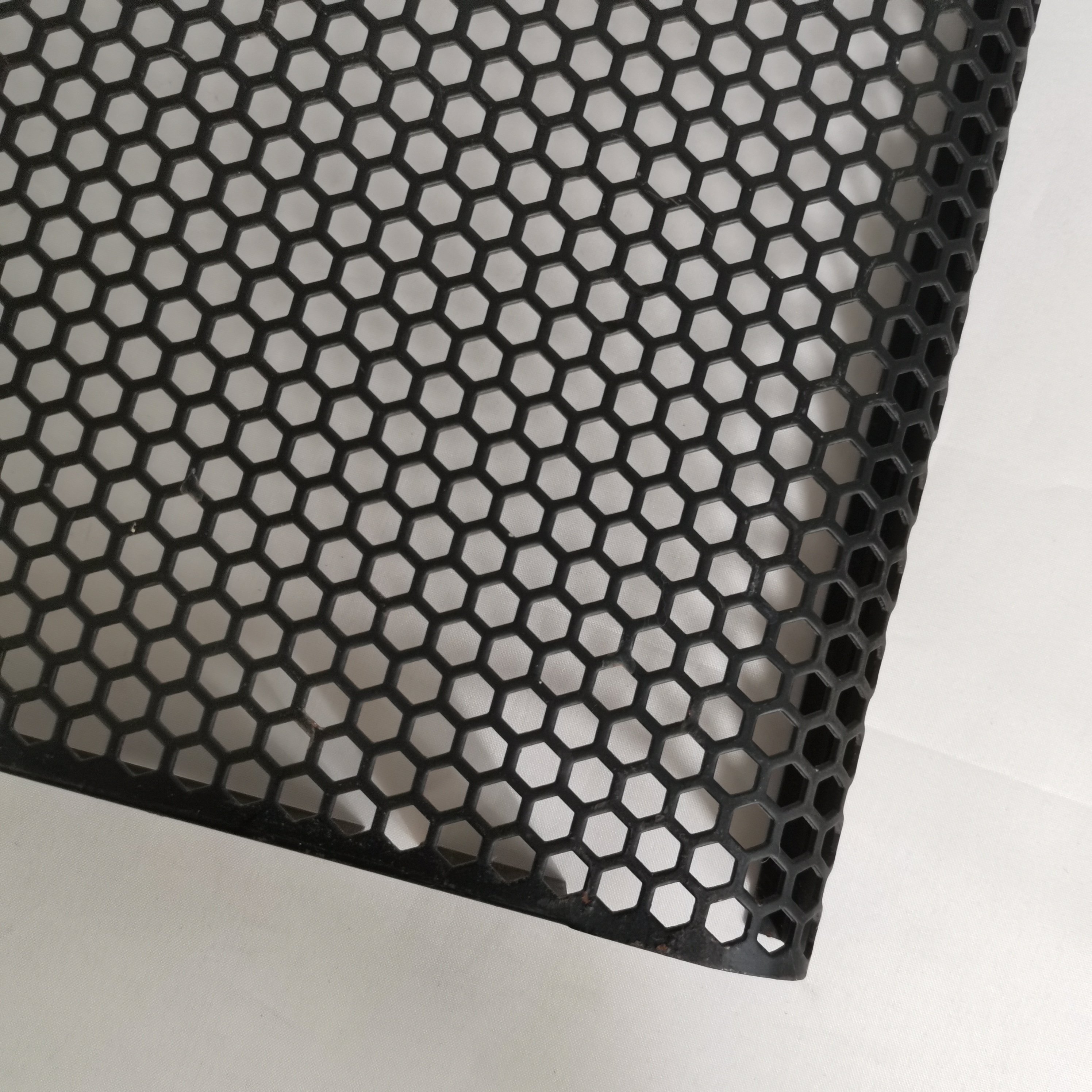 OEM/ODM Custom Speaker Iron Mesh Grill Cover Manufacturer Speaker Net