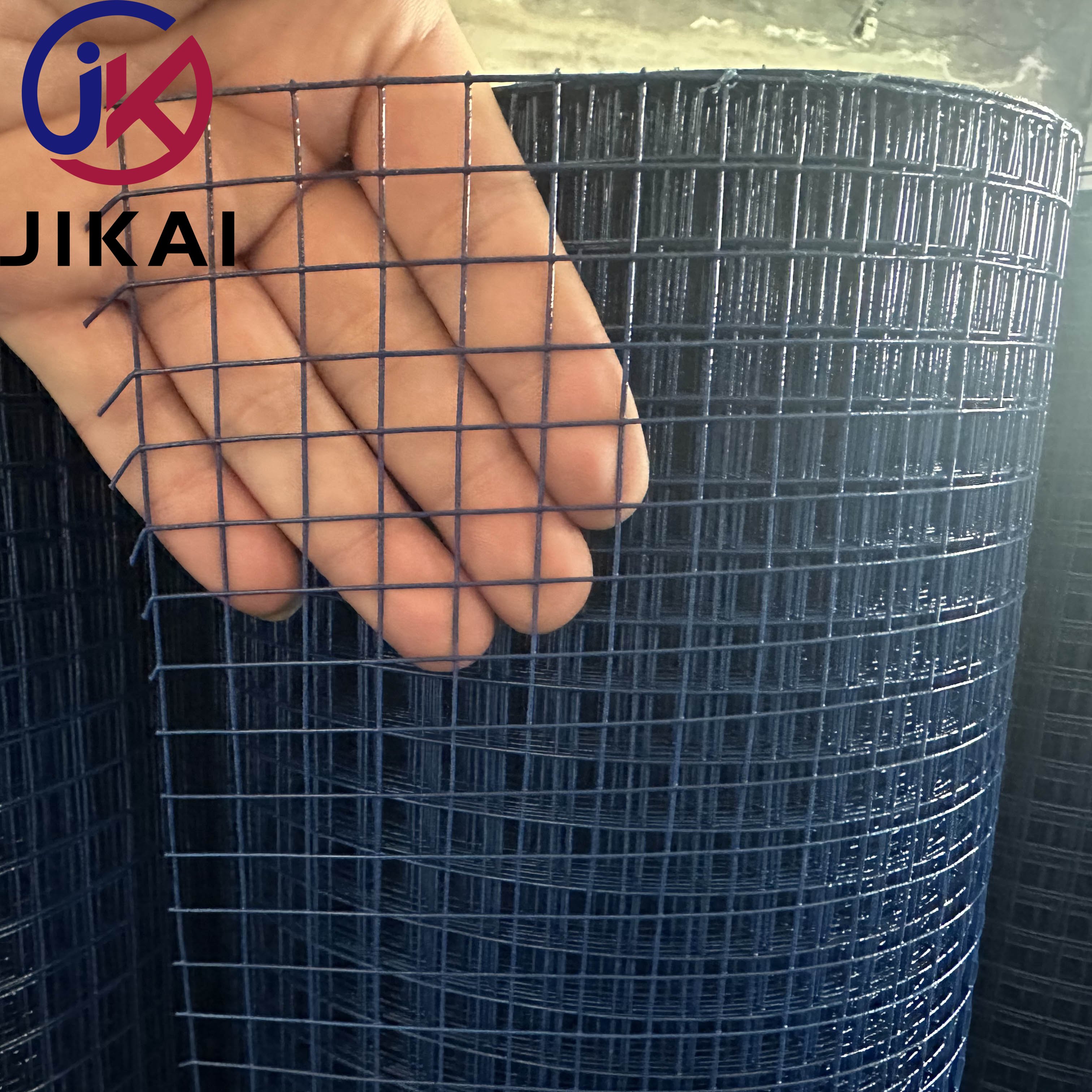 Hot dipped galvanized welded wire mesh roll for fence wire mesh roll for rabbit cage