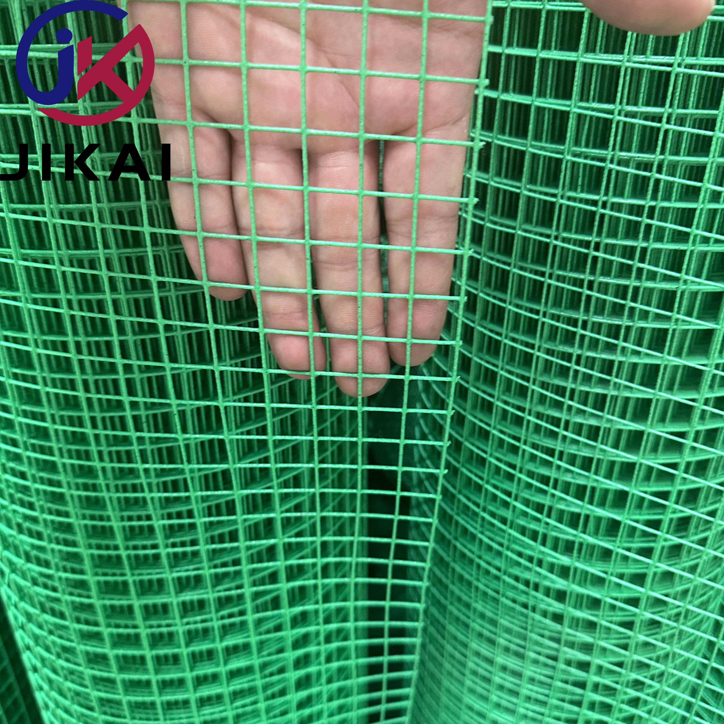 Hot dipped galvanized welded wire mesh roll for fence wire mesh roll for rabbit cage