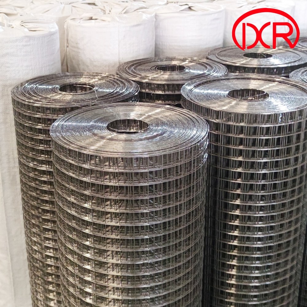 Stainless Steel Wire Mesh Fence Panels Outdoor Field Fencing Bridge construction welded mesh