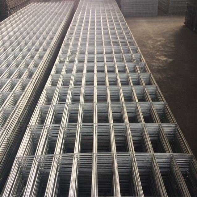Customized wholesale 3mm wire 2x3 galvanized welded wire mesh