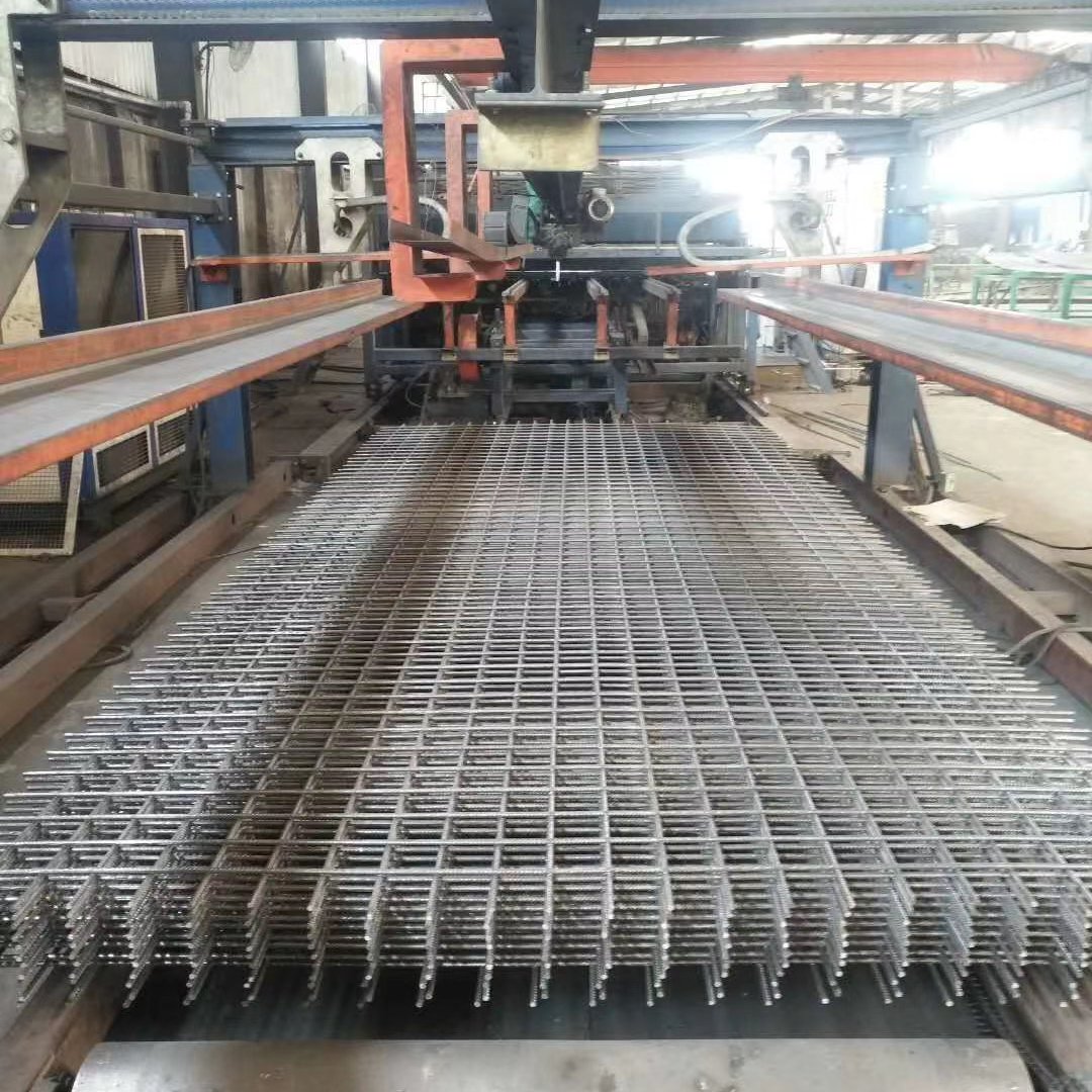 TOP SELLER Wholesale Product - Welded Steel Mesh shipment direct to Turkey Reinforcing Mesh