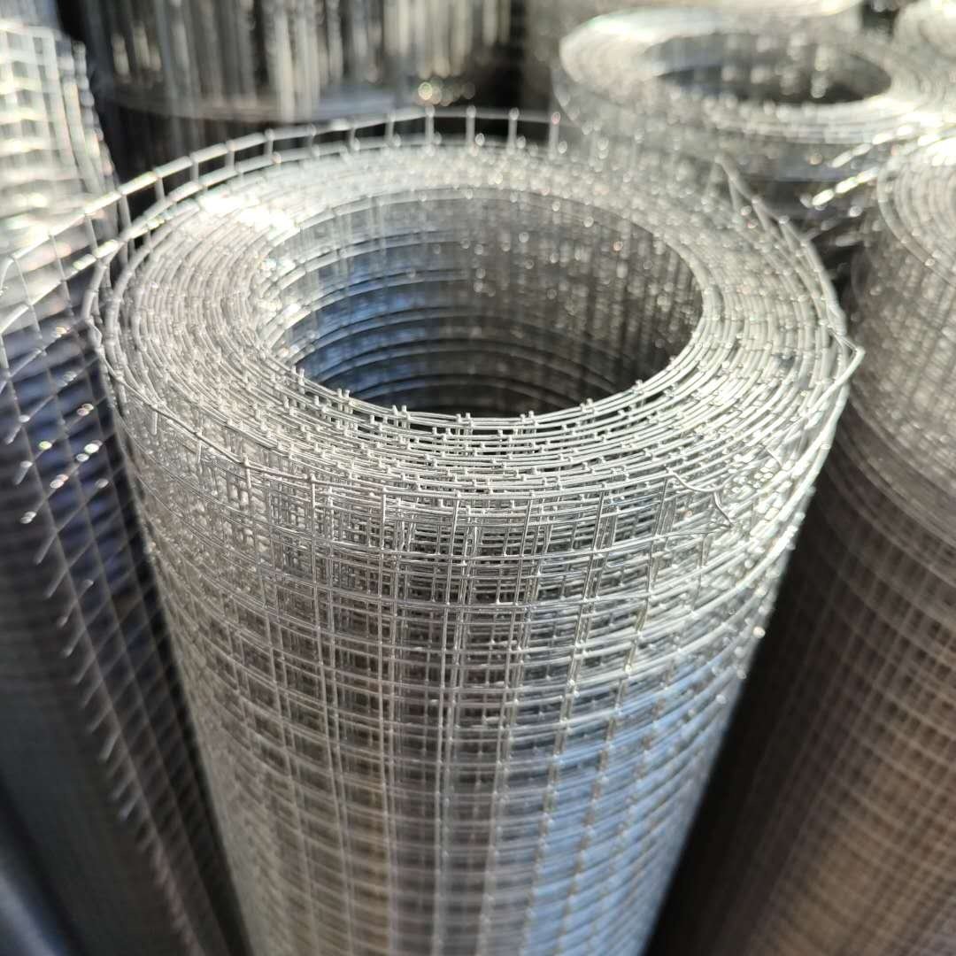 square iron wire mesh in rolls the length 25 meters 1/4 inch 1/2inch stainless steel welded wire mesh