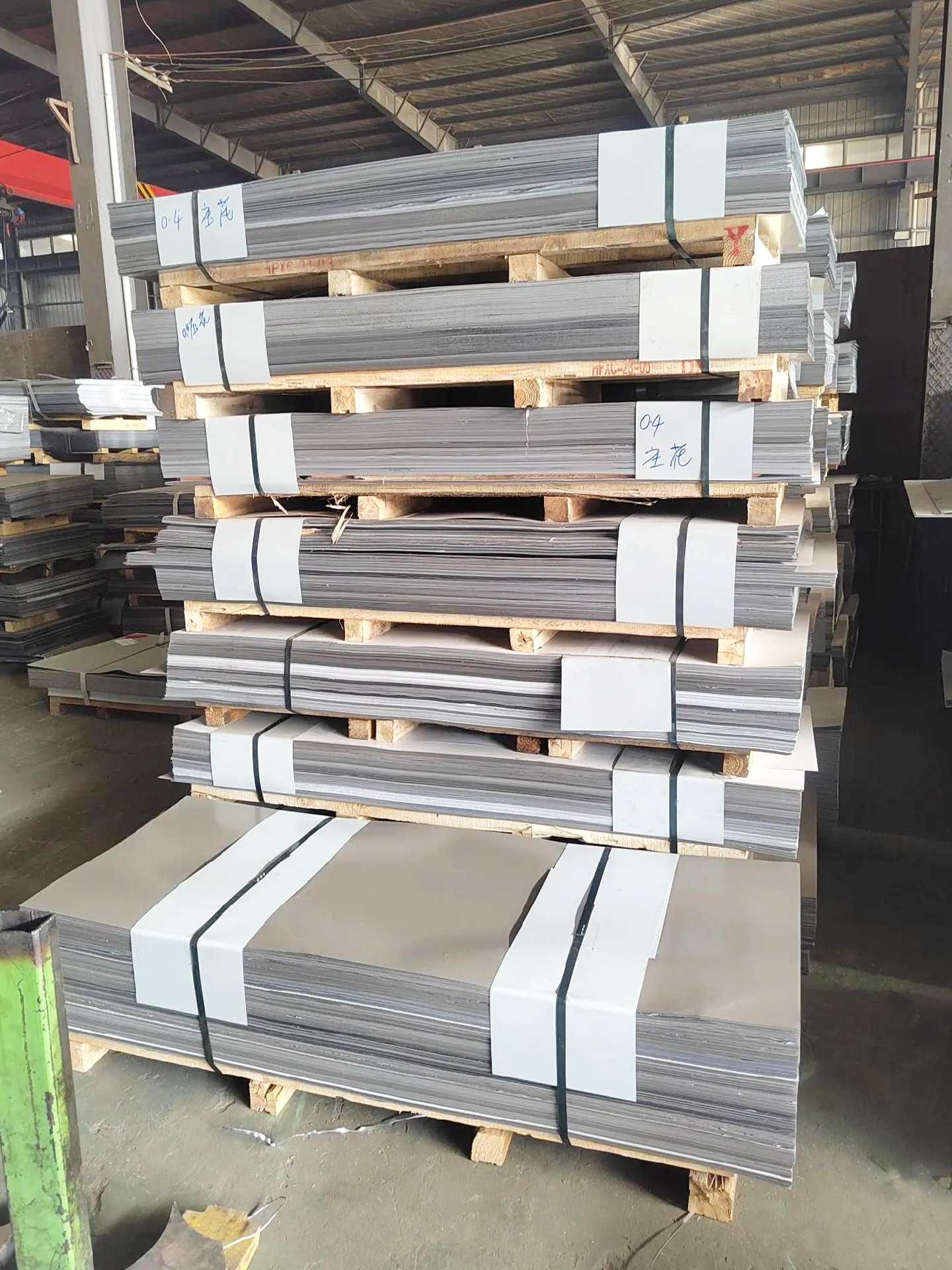 highly cost effective S280GD S350GD SGCC SGCH 0.8mm 4.0mm thickness checkered galvanized steel plate without flowers