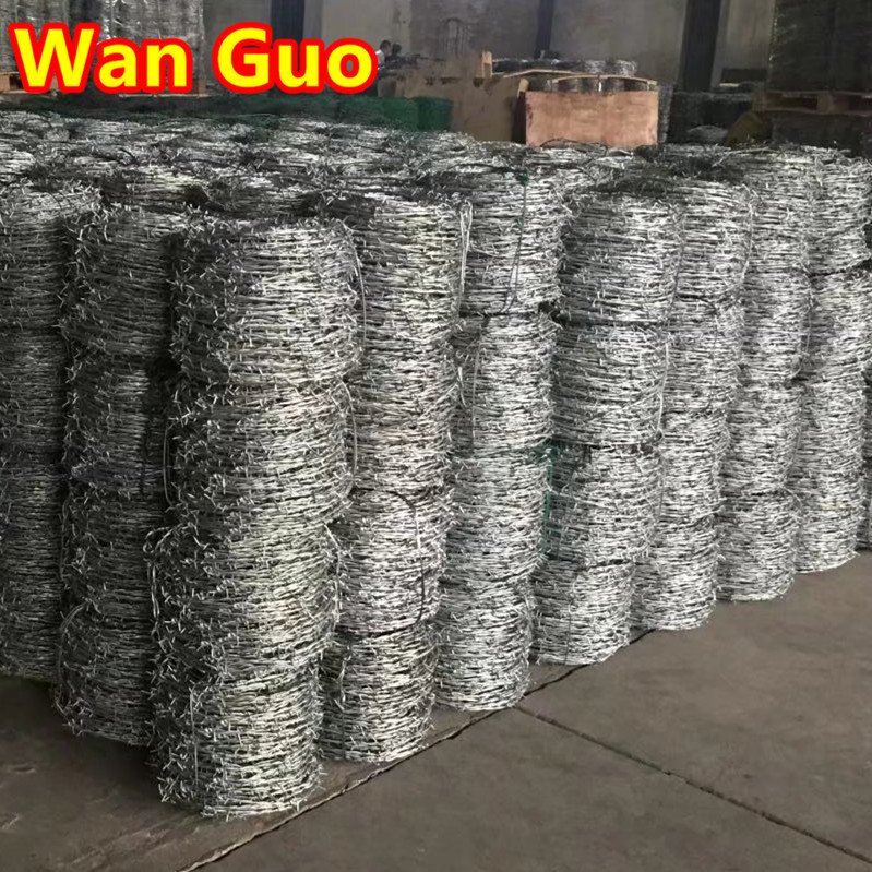 High Quality Supplies 500m 12.5 Gauge Barb Wire Wire Mesh Fence Roll Galvanized Barbed Wire