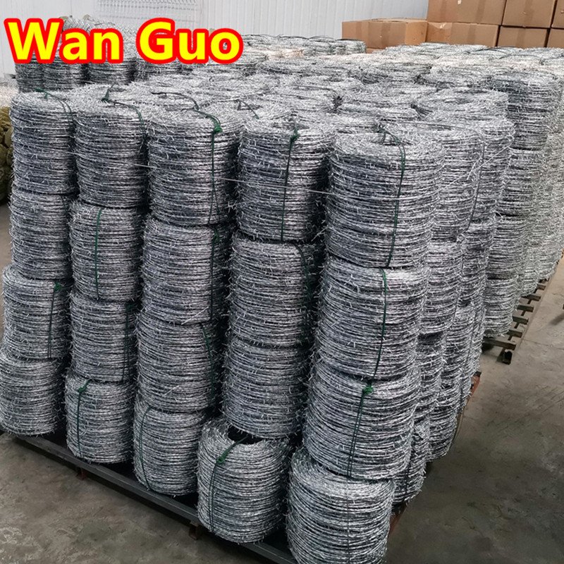 High Quality Supplies 500m 12.5 Gauge Barb Wire Wire Mesh Fence Roll Galvanized Barbed Wire