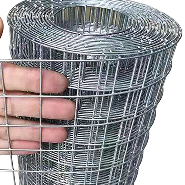 Rust proof galvanized welded wire mesh panel fencing welding iron wire net panel for animal cages