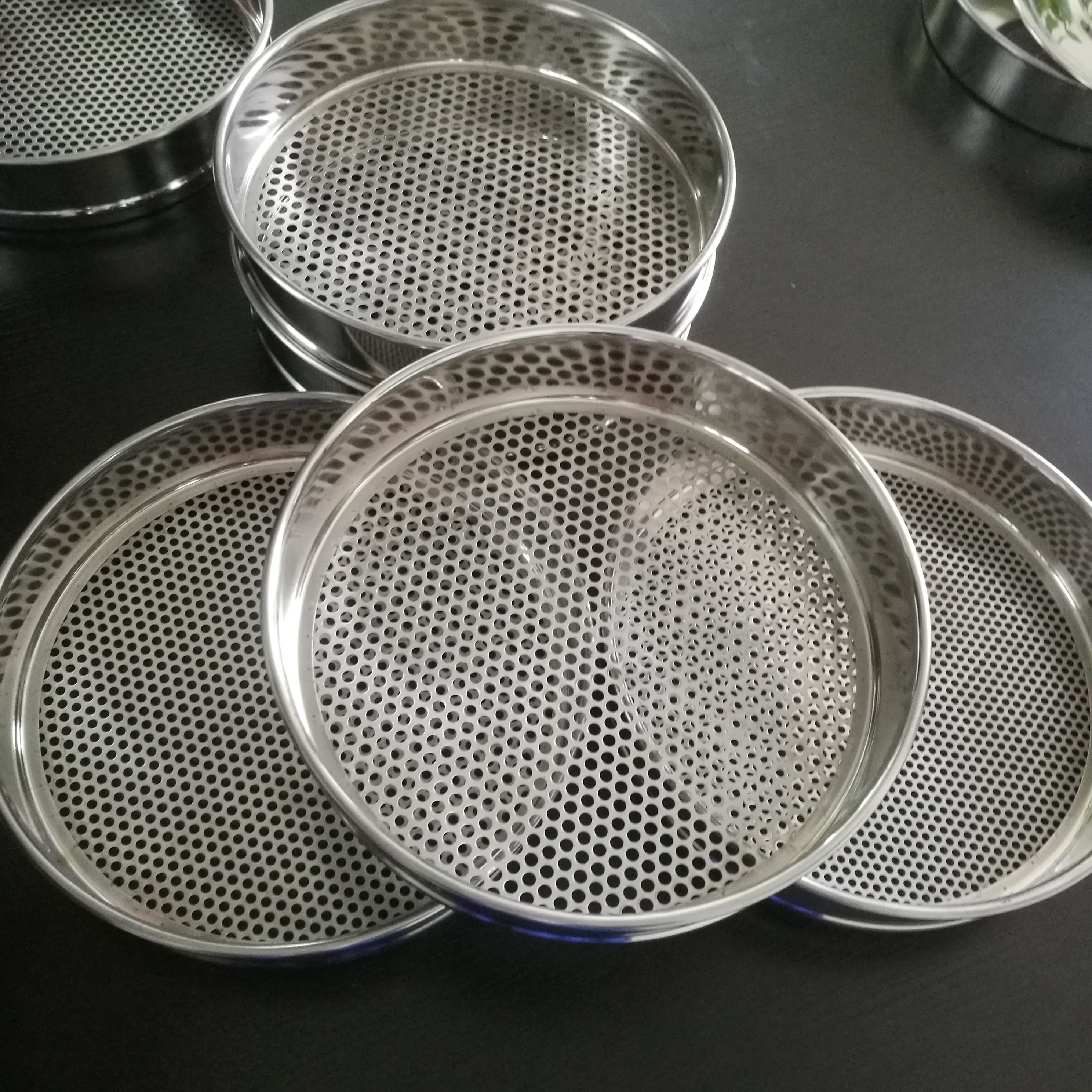 20 CM 30 CM Stainless Steel Perforated Plain Twill Weave Filter Mesh Test Sieve Screen