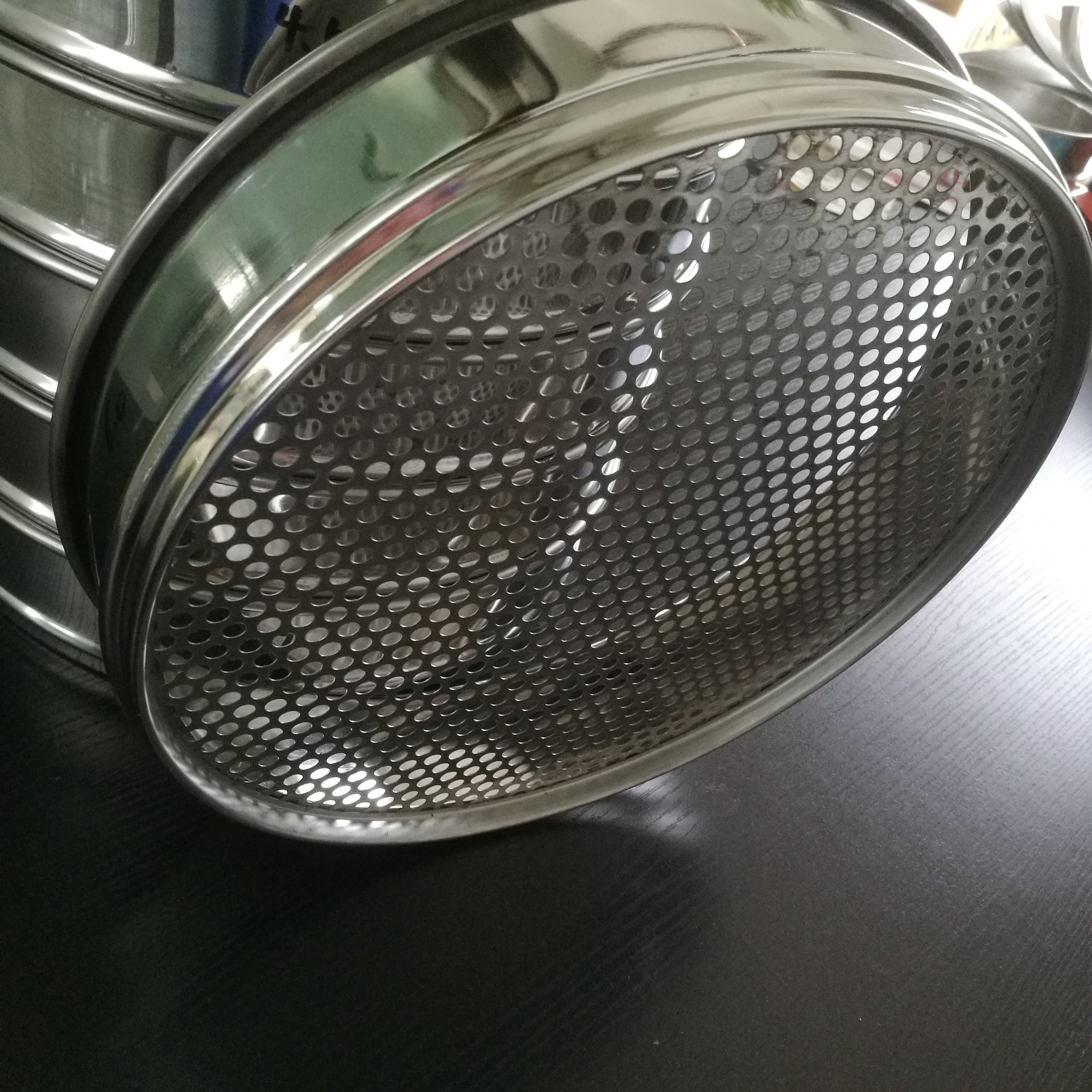 20 CM 30 CM Stainless Steel Perforated Plain Twill Weave Filter Mesh Test Sieve Screen