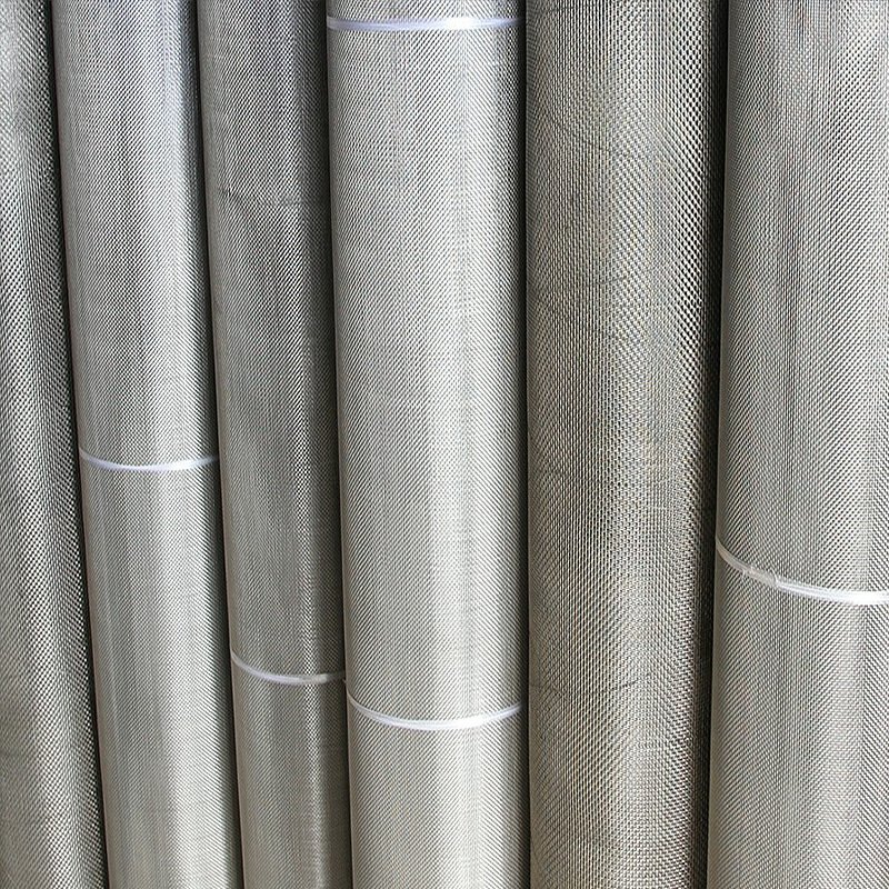 High Quality Customized Hot Dipped Galvanized Livestock Farm Cattle Fence Pig Stainless Steel Wire Mesh Roll