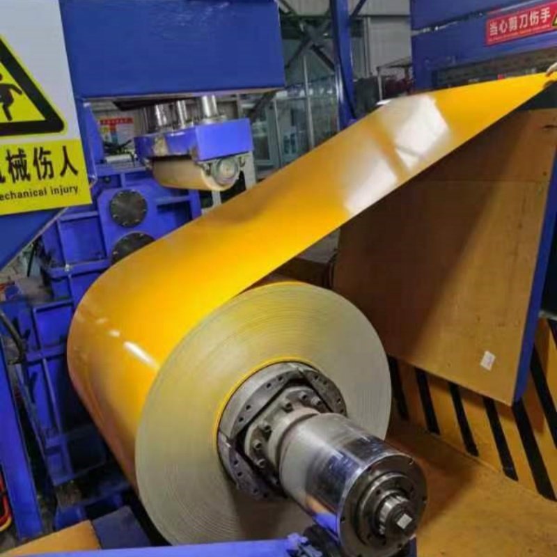 Prepainted Galvanized Steel Coil/PPGI/Corrugated Roofing Sheets Coil With Best Price