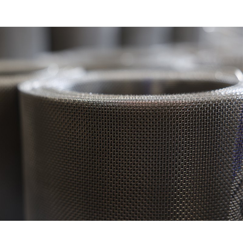 4 Mesh 4.8mm Aperture 1.5 mm Wire diameter 1m*30m 304 Stainless Steel Crimped Wire Mesh Screen Filter