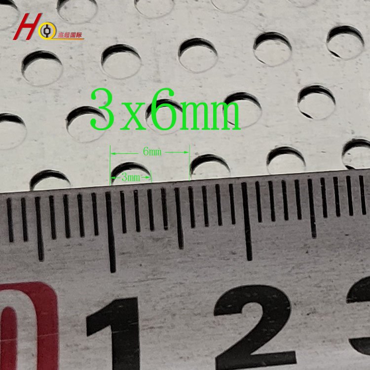 Galvanized 3mm Hole Perforated Metal Mesh Steel Wire Mesh Product