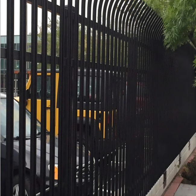Customized High Security Steel Curved Top Palisade Garden Fence For Sale
