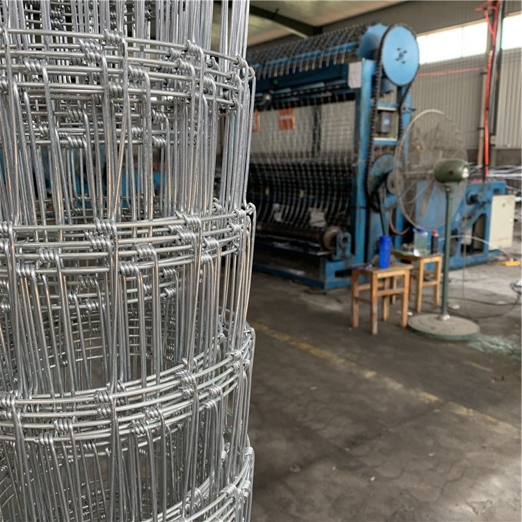 Farm field fence,wire mesh,fence,steel wire mesh,cattle fence,grassland fence
