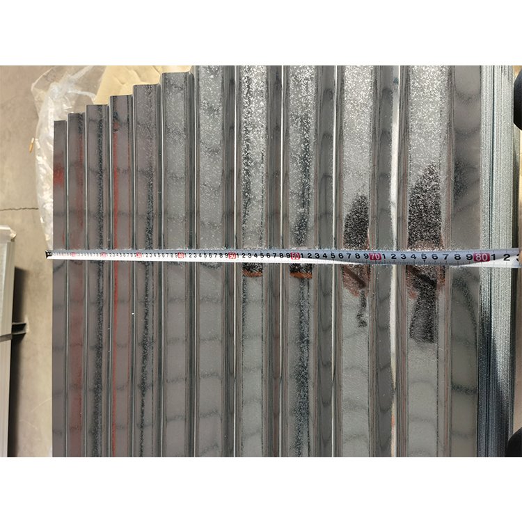 0.22mm Z220g Zinc Coated Galvanized Corrugated Steel Sheet Wall Sheet