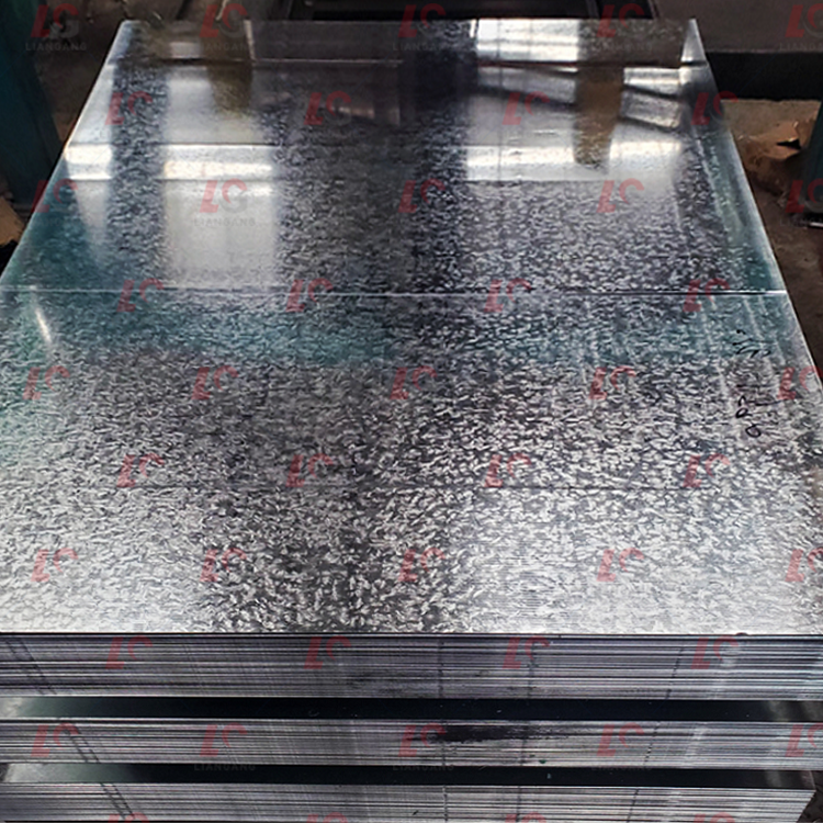 Factory supplier galvanized roofing sheet 0.35mm galvanized plated sheet for Construction industry