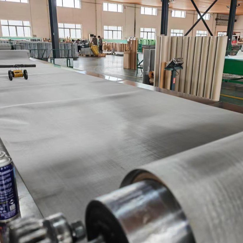 Wholesaler Pitting Corrosion And Crevice Corrosion Resistance 70 Micron Duplex Stainless Steel Wire Mesh For Desalination Plants
