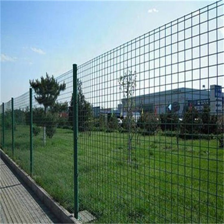 Custom 12 gauge welding stainless steel commercial galvanized steel welded curved 3d wire mesh fence
