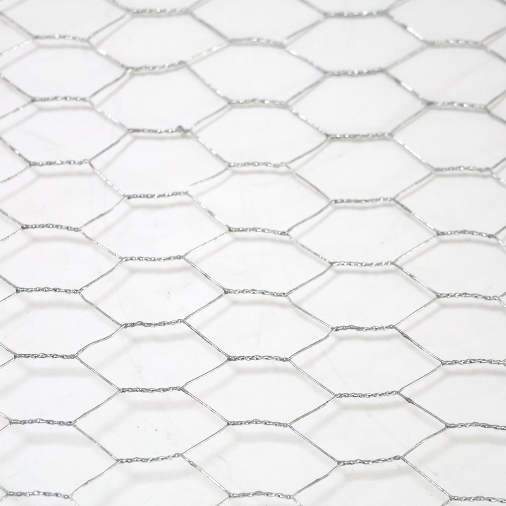 Cheap Poultry Fence Hexagonal Wire Netting Chicken Wire construction fence panels Diamond Iron Wire Mesh Cutting