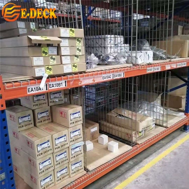 Warehouse storage metal hanging galvanized adjustable portable steel zinc wire mesh divider for decking