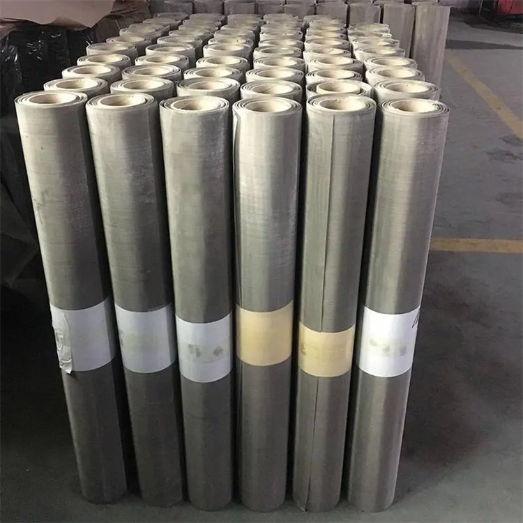 Spot Goods Manufacturers Supply Stainless Steel Wire Mesh 304 and 316 Metal Mesh for Various Applications