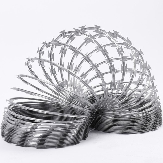 galvanized PVC Coated Barbed Wire Coil Steel Wire Cross Razor Wire Roll