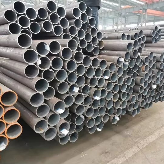 Steel Seamless Pipe 20 inch 30 Inch Seamless Pipe GB ASTM Q195 Carbon Steel Pipes