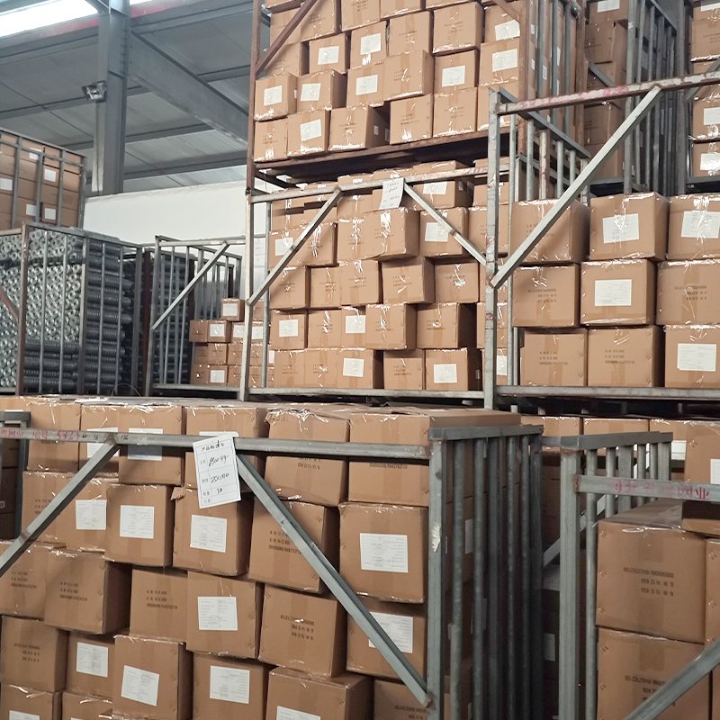 Mesh crimped 304 stainless steel barbed galvanized welded wire mesh roll fencing price per meter
