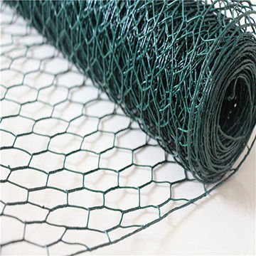 Hot Selling PVC Coated Galvanized Steel Hexagonal Wire Mesh Farm Fence Chickens run Cages Poultry Cages Fish traps