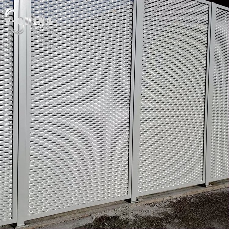 Expanded Metal Ceiling And Expanded Mesh Fence For High Speed Road