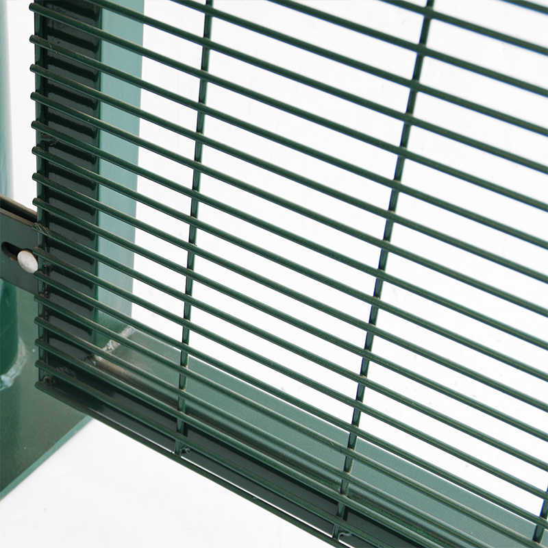 Cheap Price Powder Coated Garden Curved Welded Wire Mesh Fence Perimeter Fencing Garden Fence