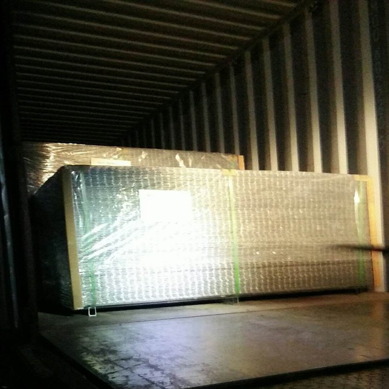 2x2 galvanized welded wire mesh fence panels in 12 gauge