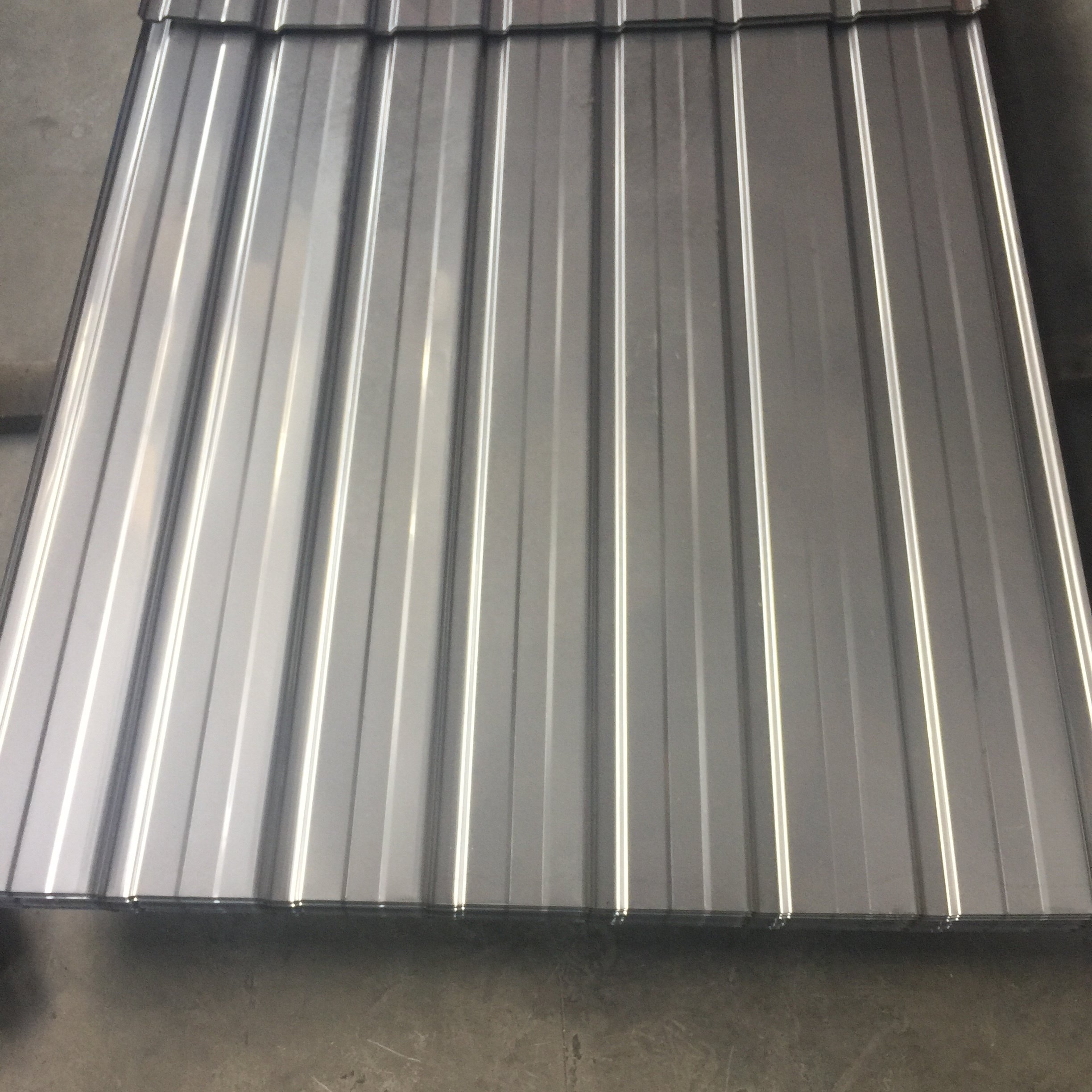 Corrugated Galvanized Steel Roofing Sheet 0.13mm thick Aluminum Galvanized Coated Metal Long Span Panels for Building Materials