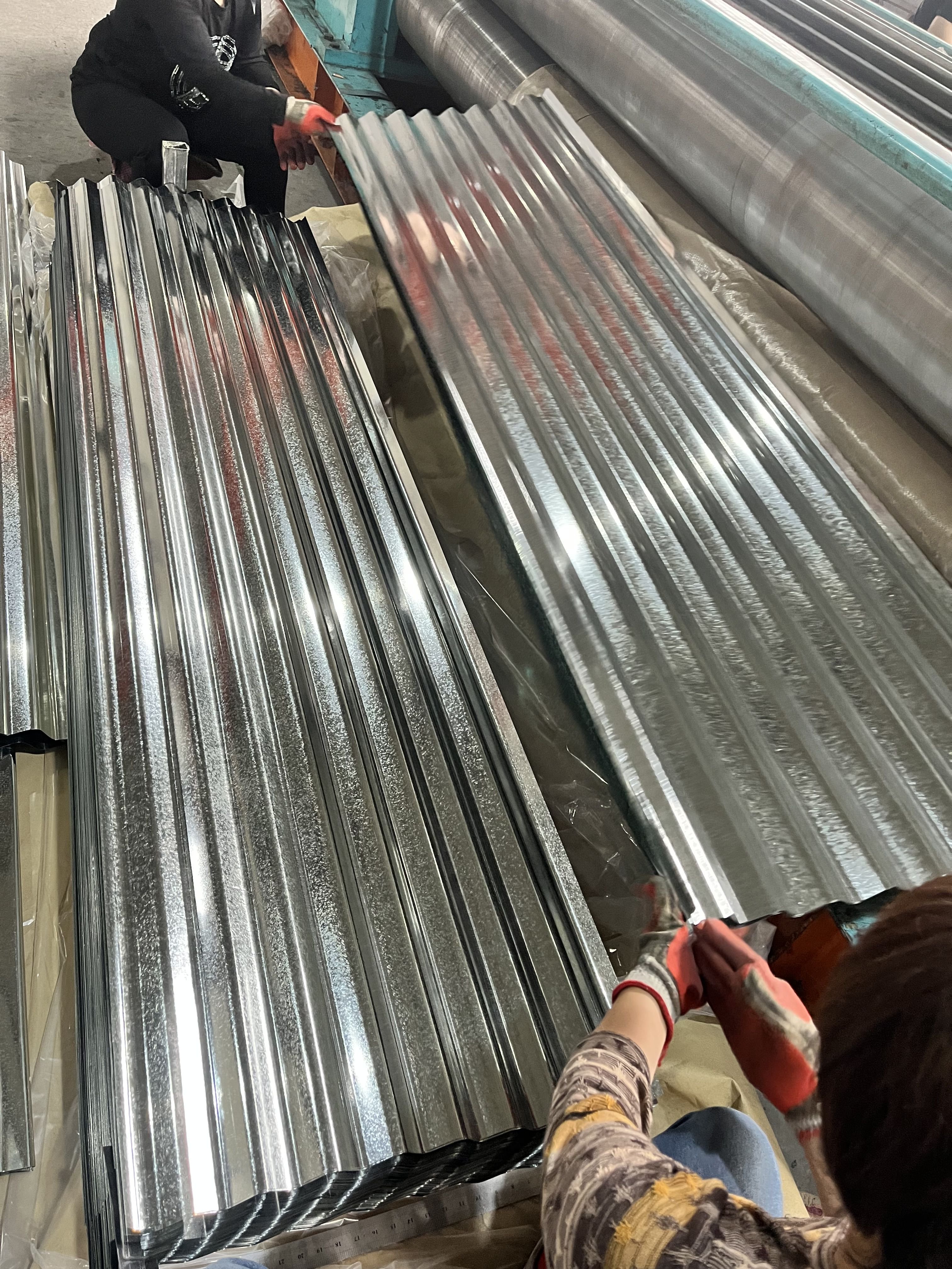 Galvanized Corrugated Sheets Corrugated Metal Roofing Iron Steel Sheet galvanized zinc roof sheets