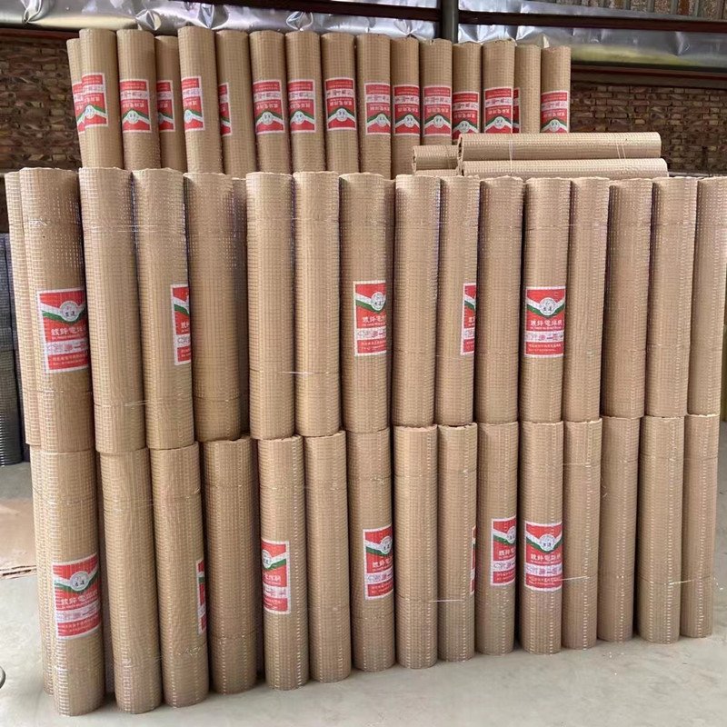 Best price galvanized/pvc coated welded wire mesh for fence