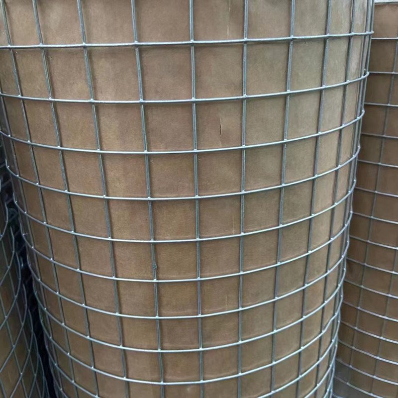 Best price galvanized/pvc coated welded wire mesh for fence