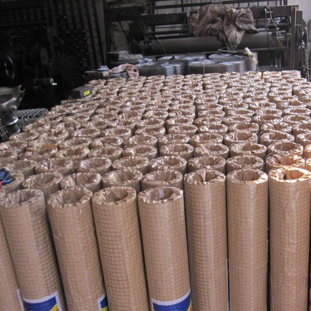1/2in 0.7mm 8inch x50ft Hardware Cloth Roll for Chicken Fence Rabbit Wire Cage Fencing Galvanized after Welded Iron Wire Mesh