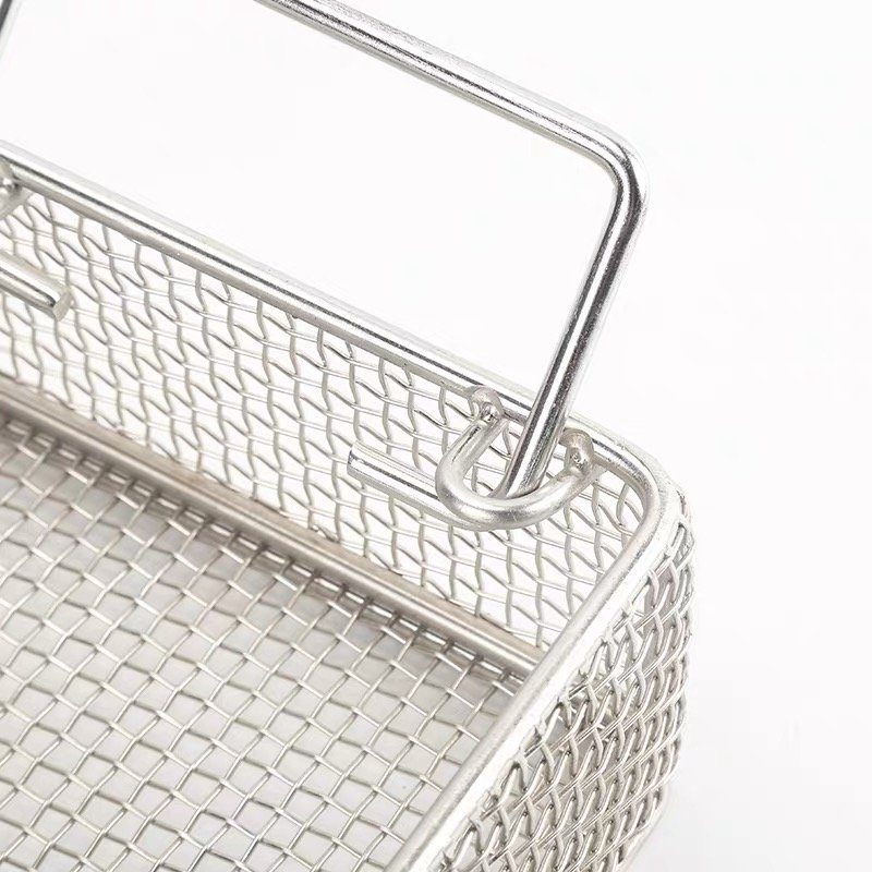New Design Stainless Steel Wire Mesh Storage Basket With Handle Metal Customized Basket For Storage